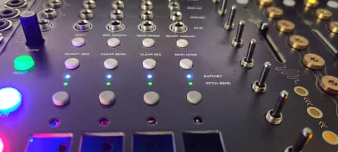 degree-2021-ratch-leds